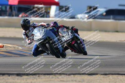 media/Dec-18-2022-SoCal Trackdays (Sun) [[8099a50955]]/Turn 2 (950am)/